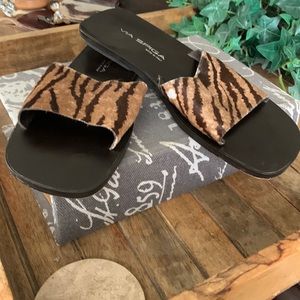 Via Spiga size8 faux fur on strap .